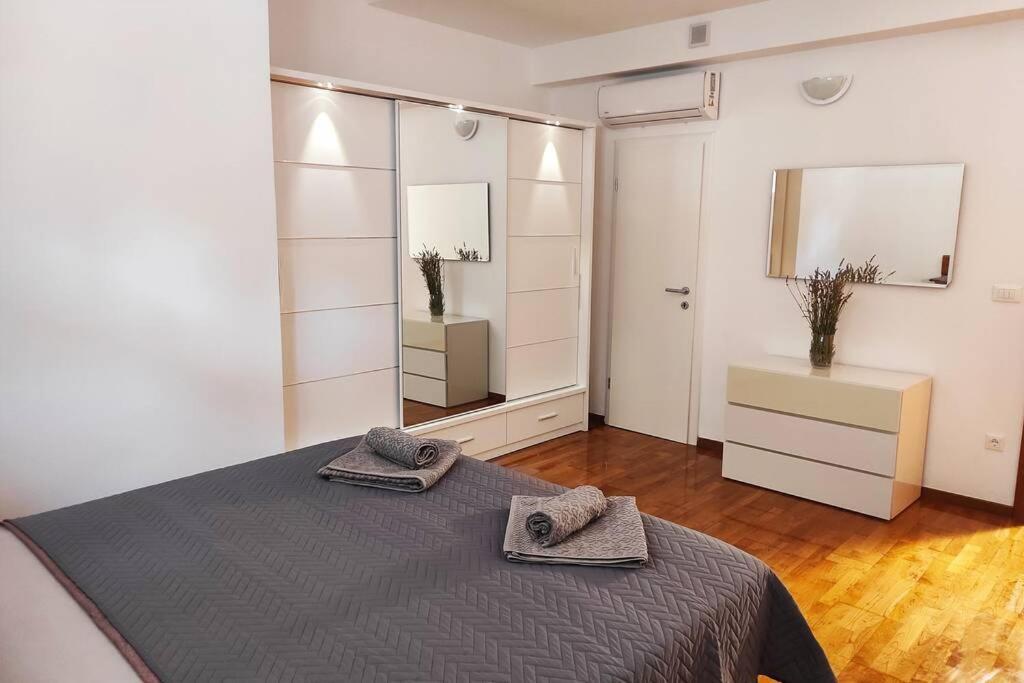 Apartament Spacious Near Center And The Split